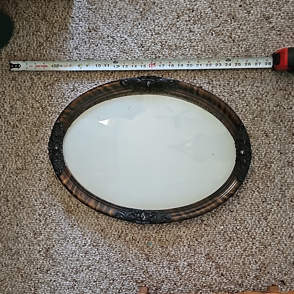 Antique Oval picture frame.